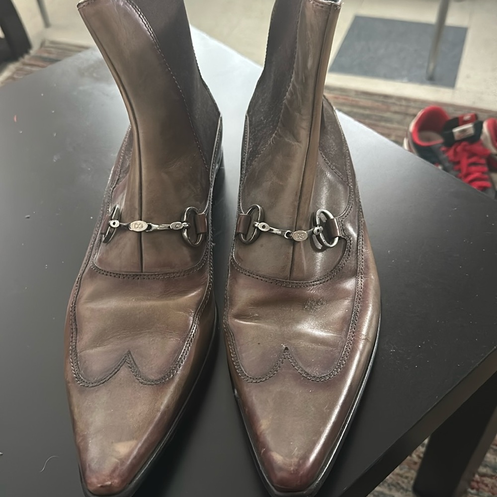 Comfortable Italian boots